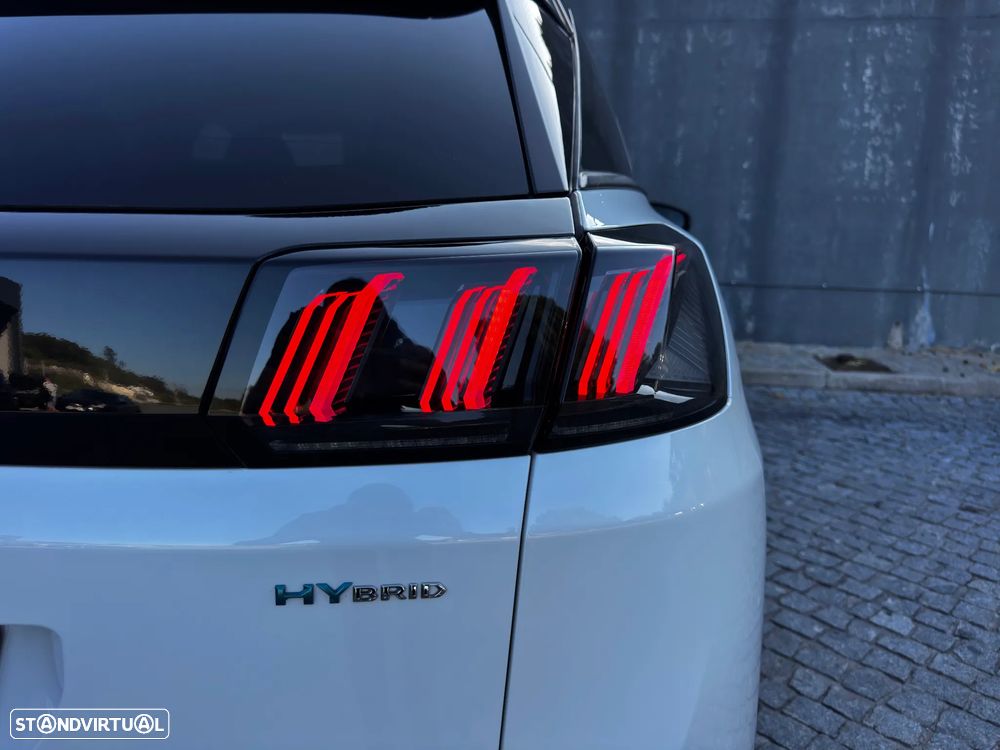 Peugeot 3008 1.6 Hybrid Allure e-EAT8 - 42