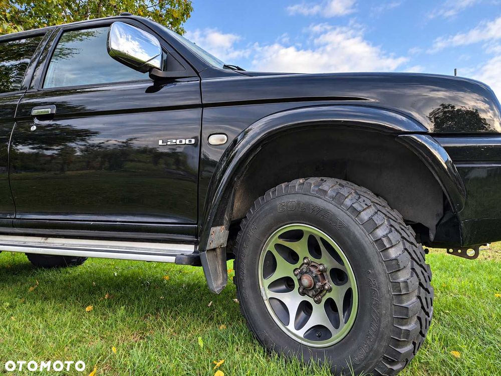 Mitsubishi L200 - 4