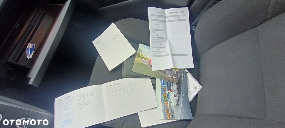 Volvo V40 D2 Drive-E Momentum - 37
