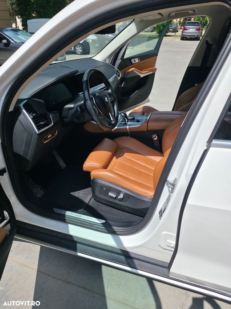 BMW X5 2022 — imagine 8