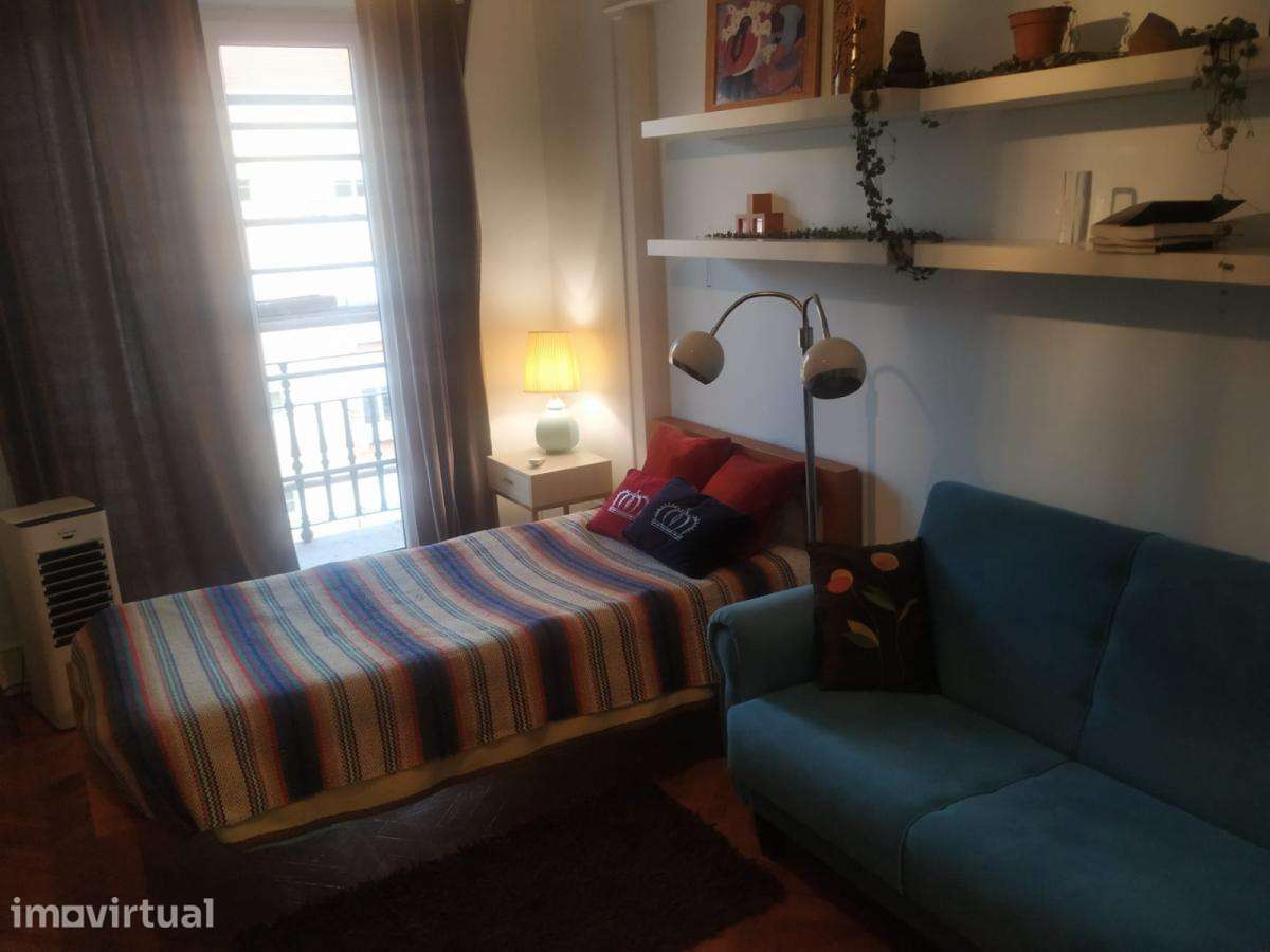 Quarto - localizado em Alameda Lisbon - Grande imagem: 2/8