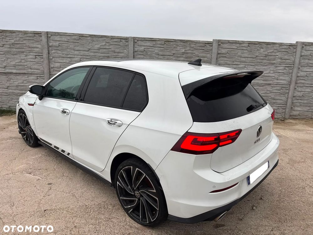 Volkswagen Golf 2.0 TSI OPF DSG GTI Clubsport - 33