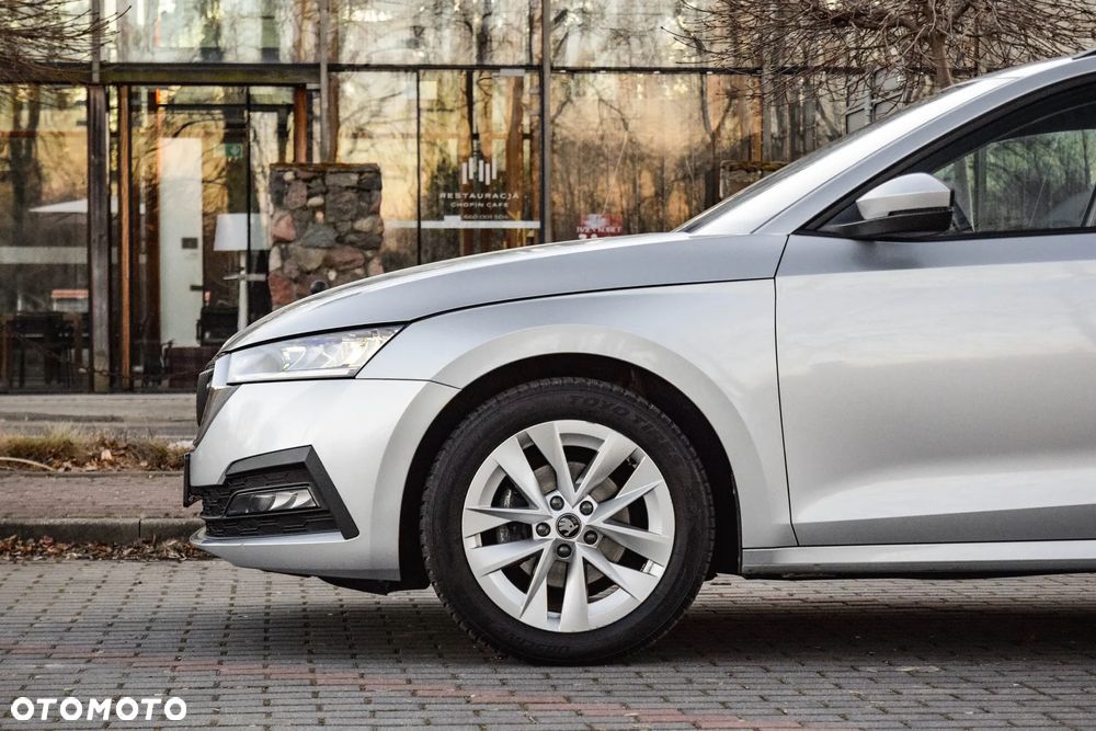 Skoda Octavia 1.5 TSI ACT Ambition - 11