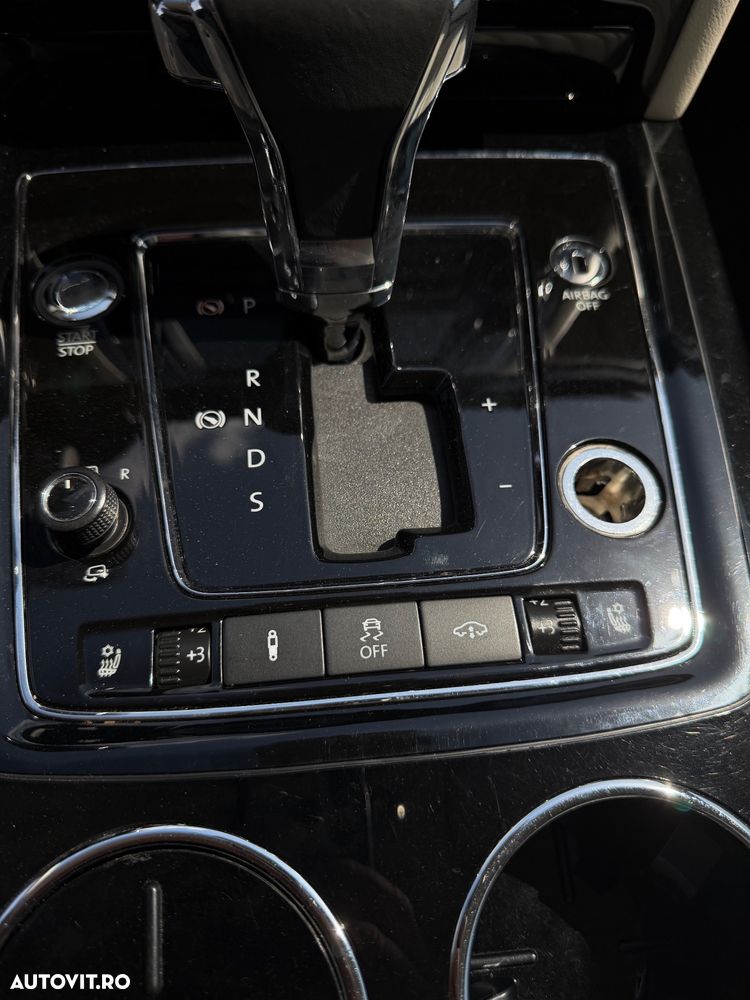 Volkswagen Phaeton 4.2 4Motion V8 Aut Lang - 16