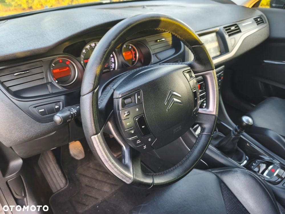 Citroën C5 Tourer HDi 140 FAP Exclusive - 21