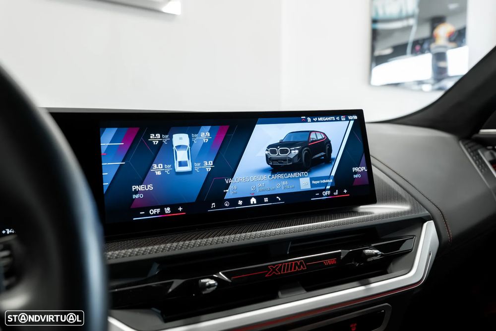 BMW XM Label Red - 42