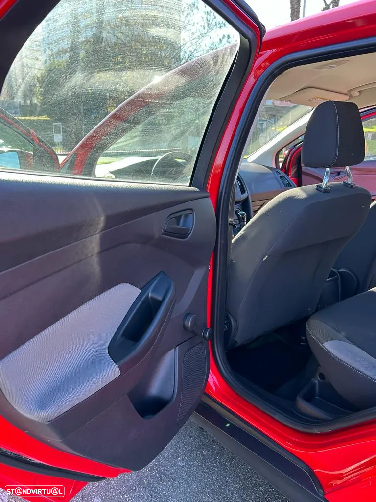 Ford Focus SW 1.0 EcoBoost Business - 17