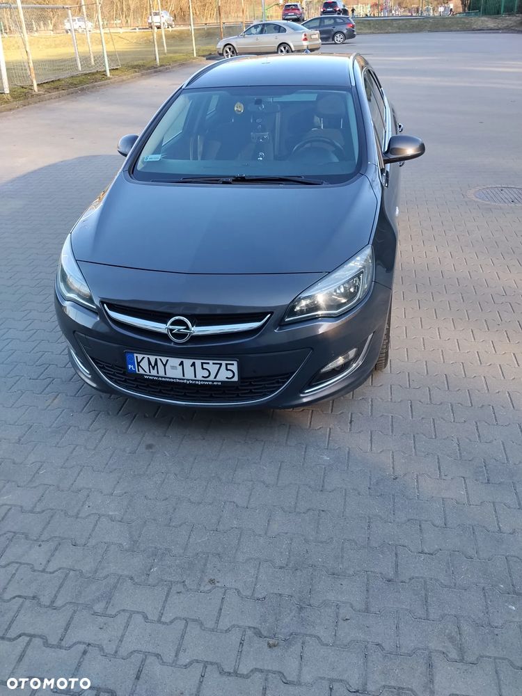 Opel Astra 1.6 CDTI Cosmo - 3