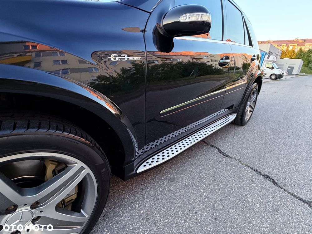 Mercedes-Benz ML 63 AMG 4Matic 7G-TRONIC - 18