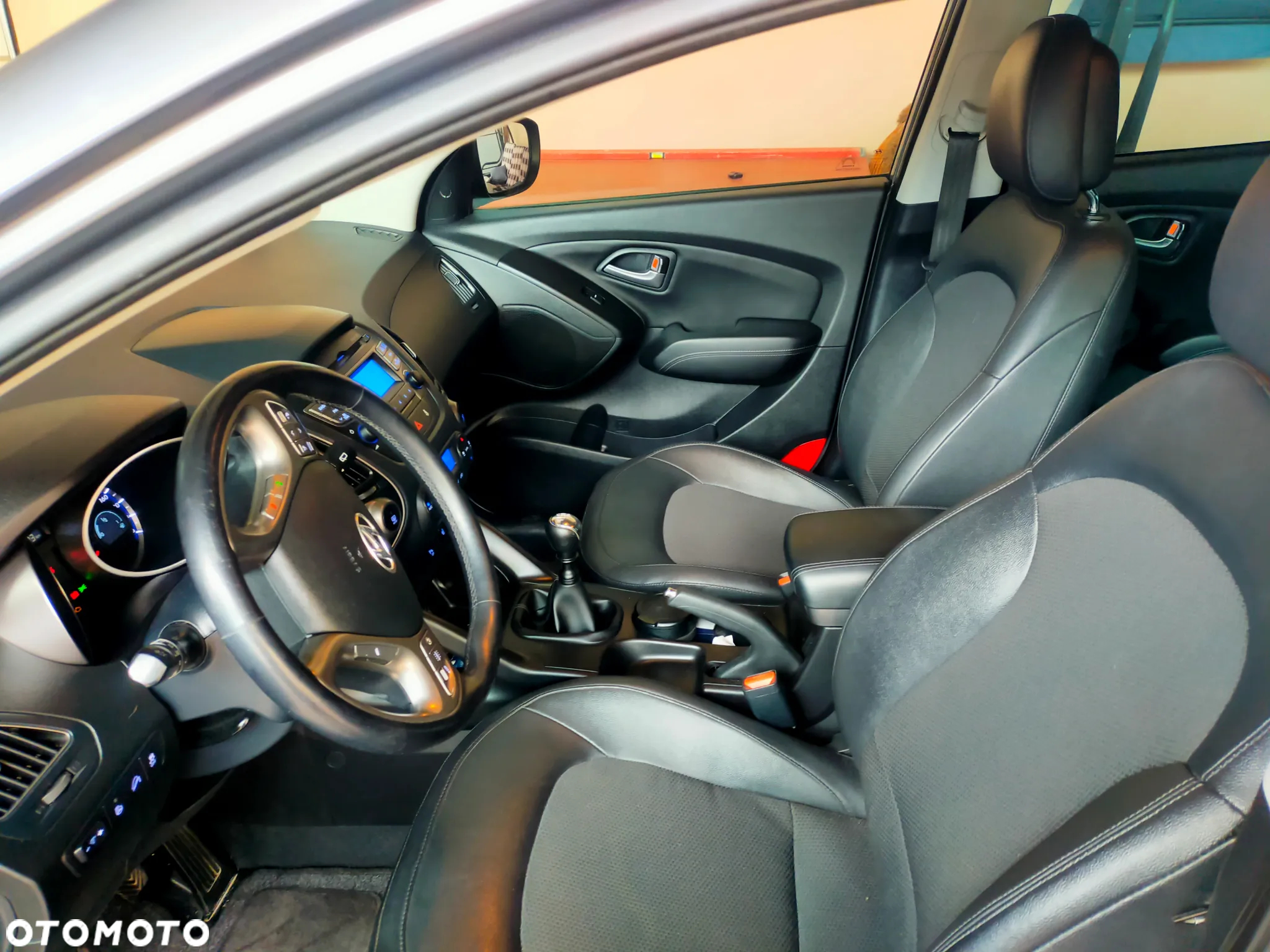 Hyundai ix35 2.0 CRDi Comfort 2WD - 7