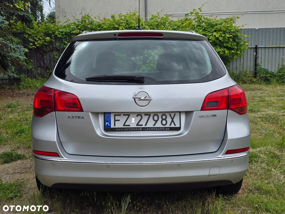 Opel Astra - 4