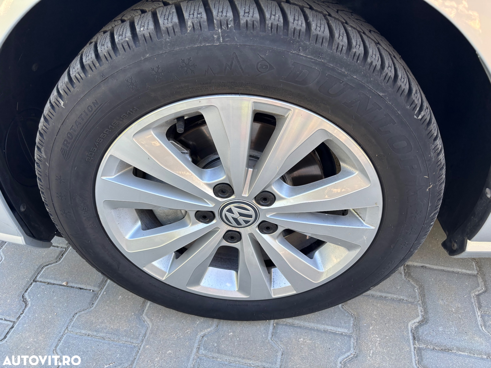 Volkswagen Golf 1.6 TDI DSG Comfortline - 19