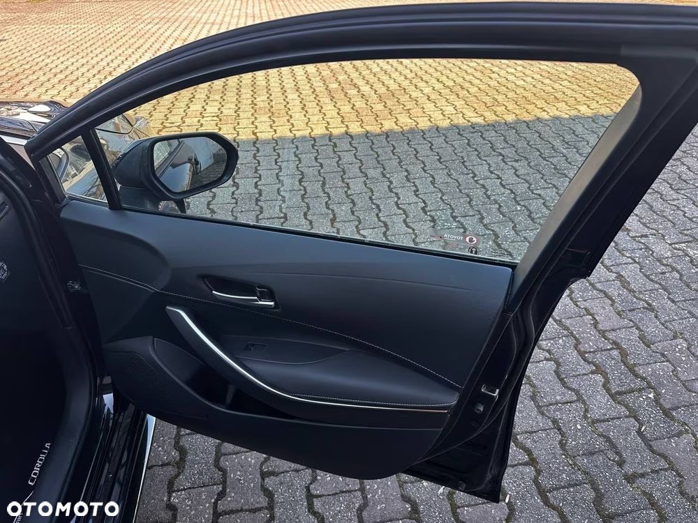 Toyota Corolla 1.8 Hybrid Executive - 5