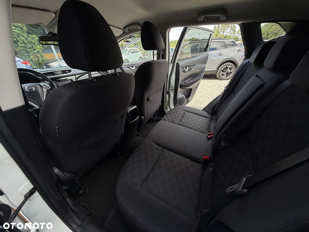 Nissan Qashqai 1.6 DIG-T N-Connecta - 20