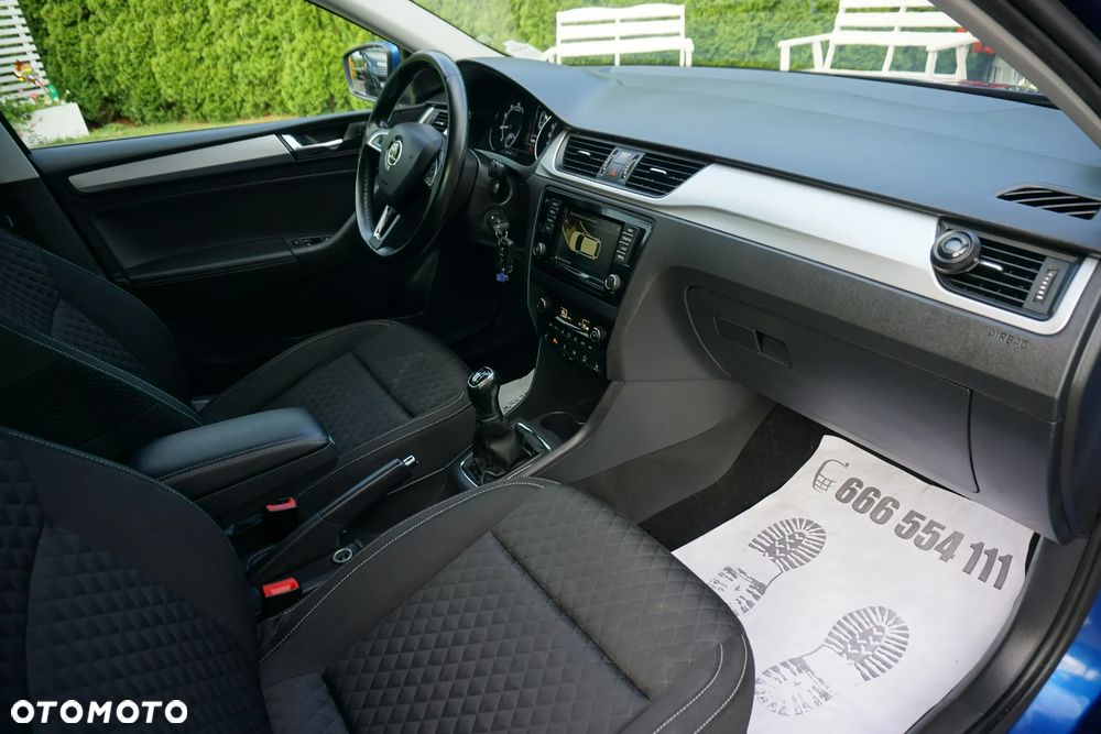 Skoda RAPID 1.0 TSI Drive - 8