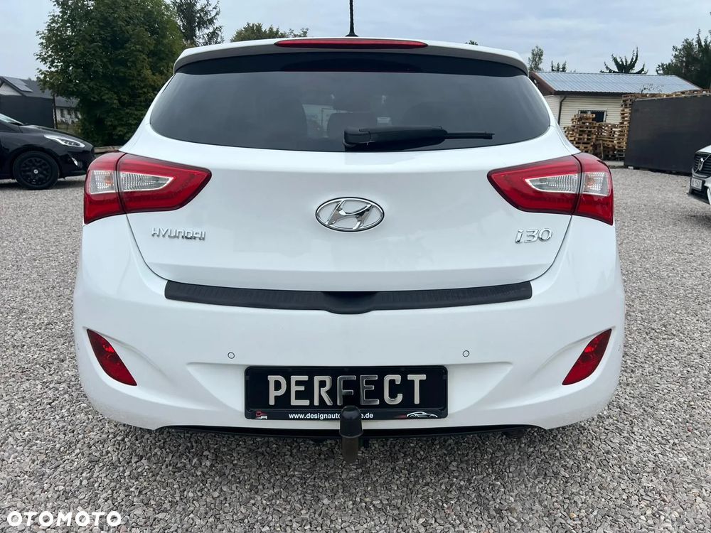 Hyundai i30 1.6 GDI Premium - 9