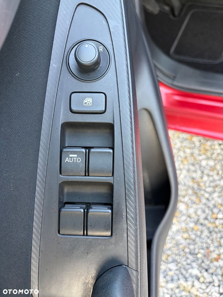 Mazda 2 SKYACTIV-G 90 Center-Line - 12