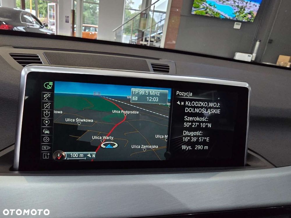 BMW X1 - 16