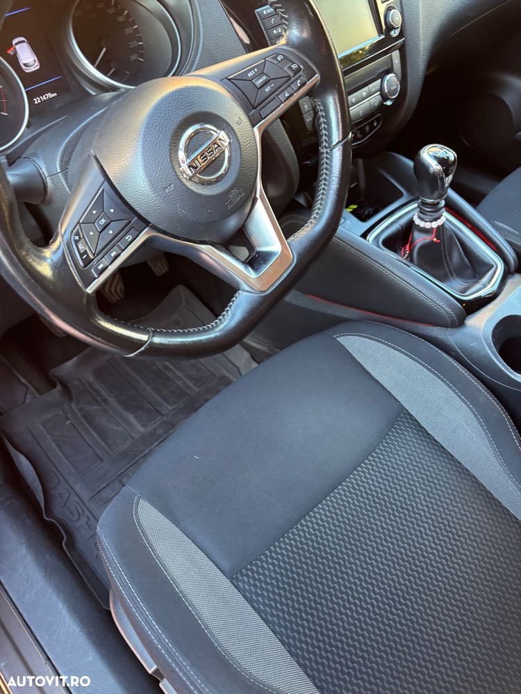Nissan Qashqai 1.3 138CP 2WD N-Connecta - 8