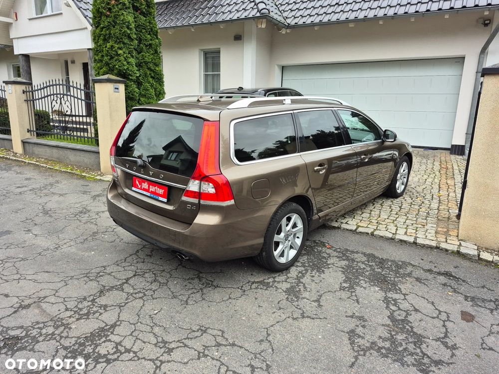 Volvo V70 D4 Geartronic Momentum - 22