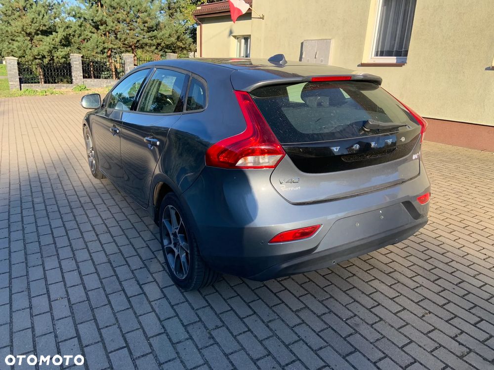Volvo V40 D2 Kinetic - 4