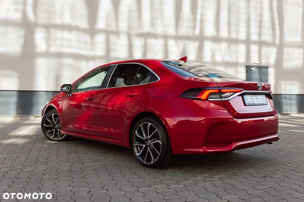 Toyota Corolla 1.8 Hybrid Executive - 14