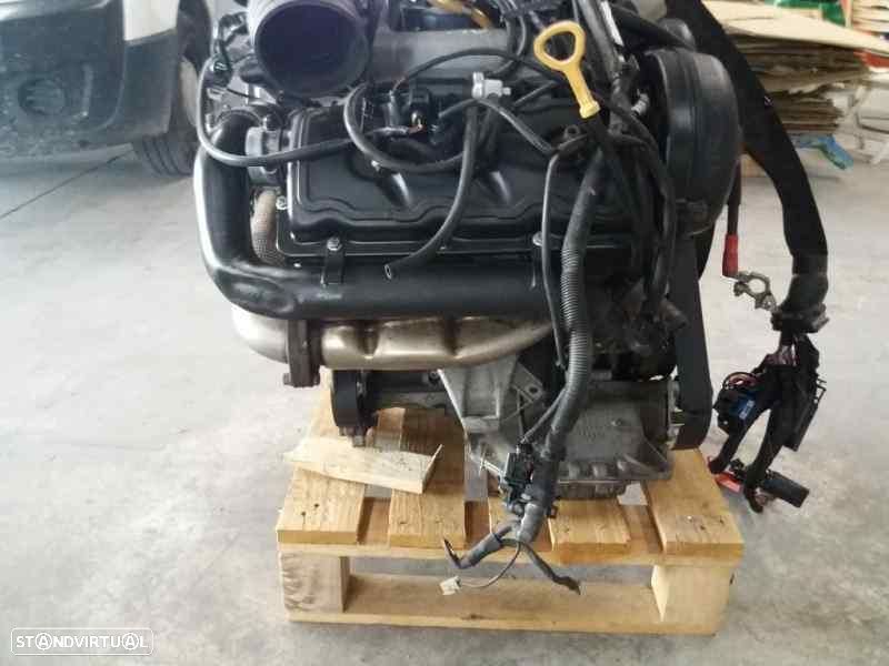 Motor Audi A4 2.5Tdi 2005 Ref: BDG - 1