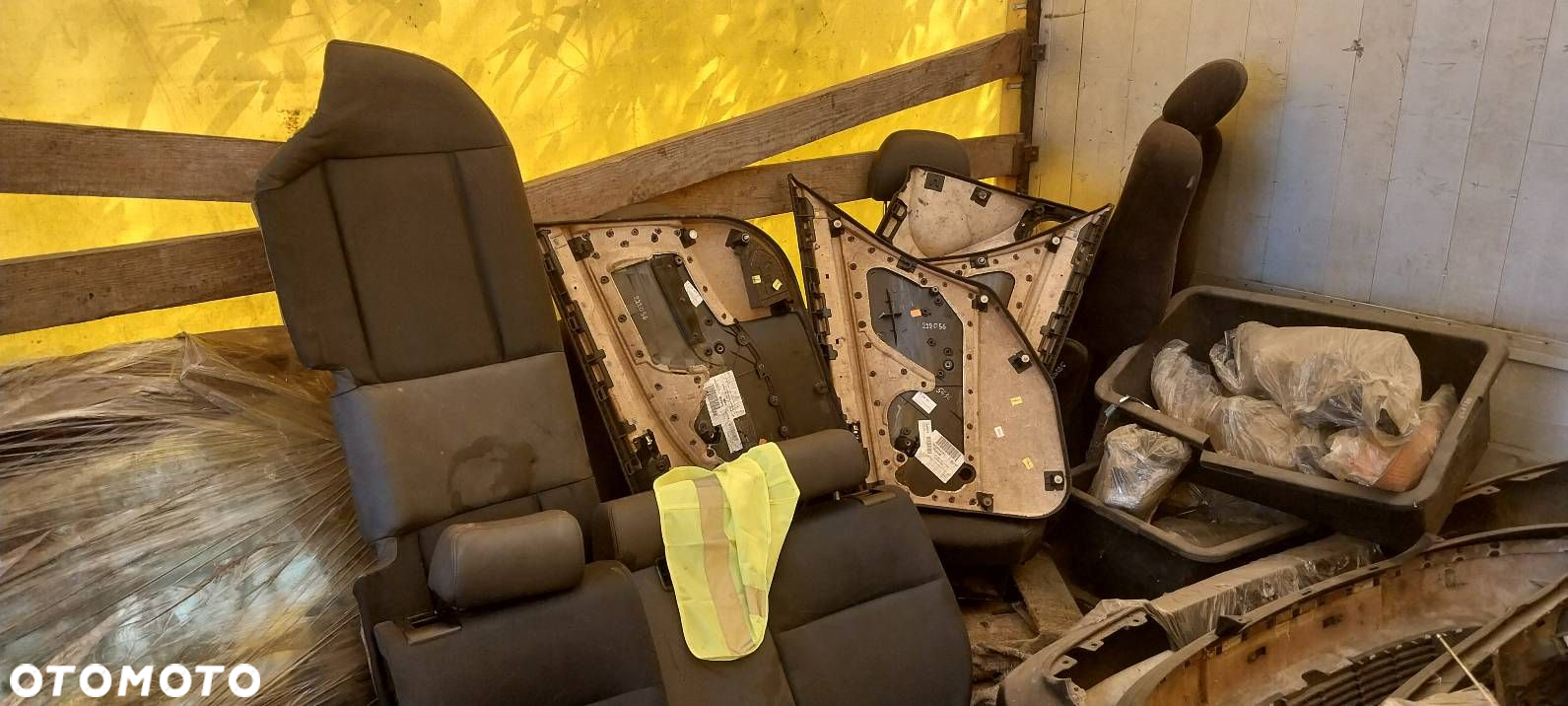 KOMPLET FOTELI LEWY PRAWY PRZÓD + KANAPA TYŁ + BOCZKI BMW E46 KOMBI - 12