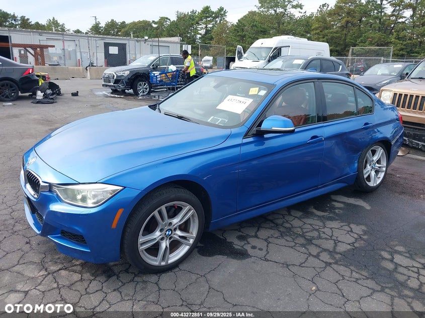 BMW Seria 3 2013 photo 2
