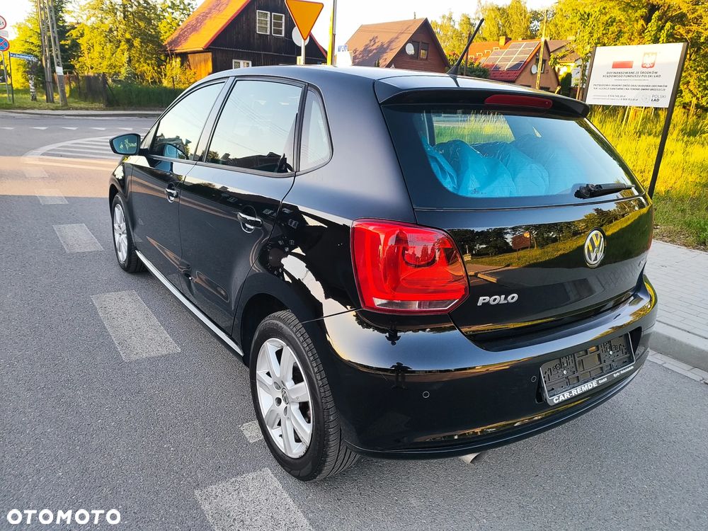 Volkswagen Polo 1.4 FSI Highline - 16