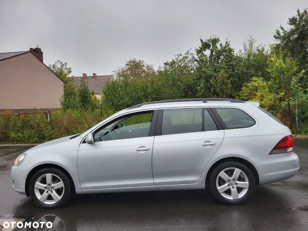 Volkswagen Golf - 2