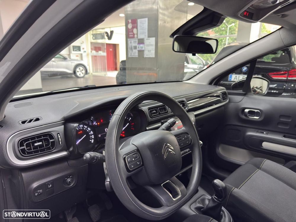 Citroën C3 1.2 PureTech Shine - 17