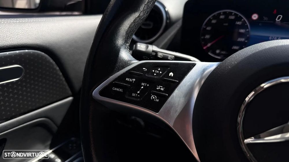 Mercedes-Benz GLA 200 Progressive - 14