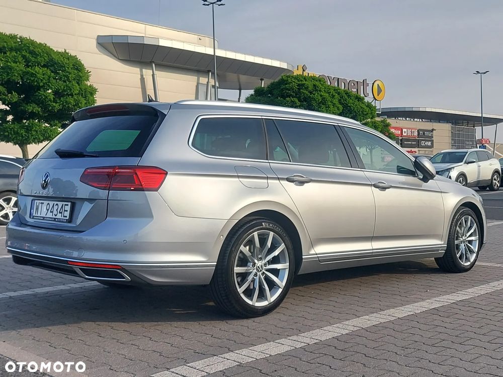 Volkswagen Passat 2.0 TDI EVO Elegance - 5