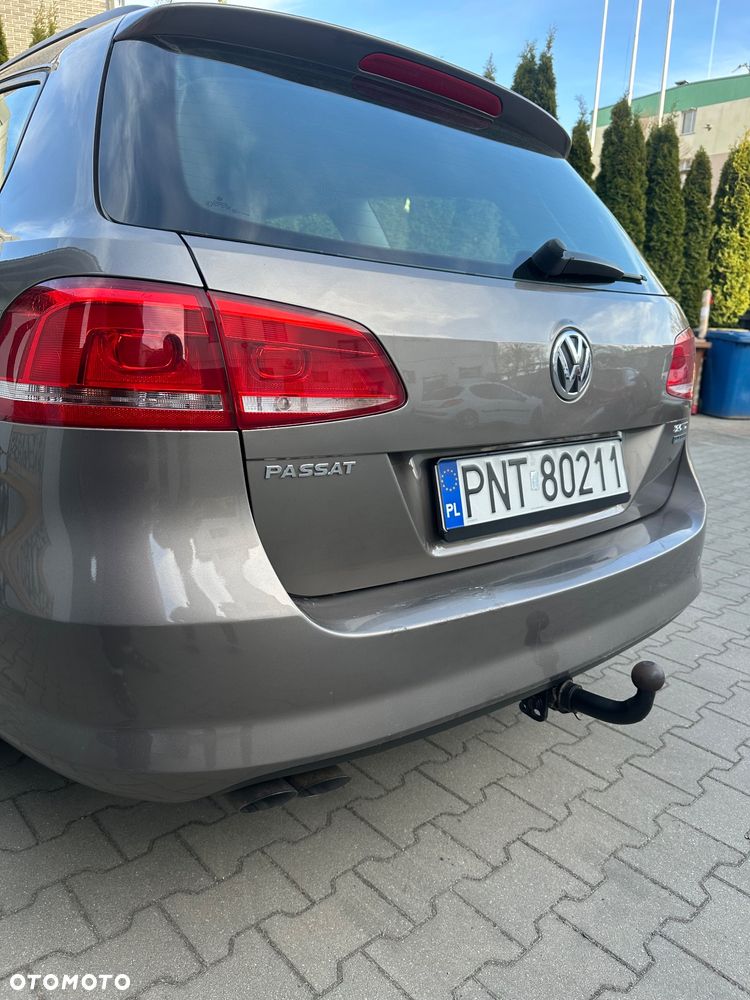 Volkswagen Passat 2.0 TDI Comfortline - 10