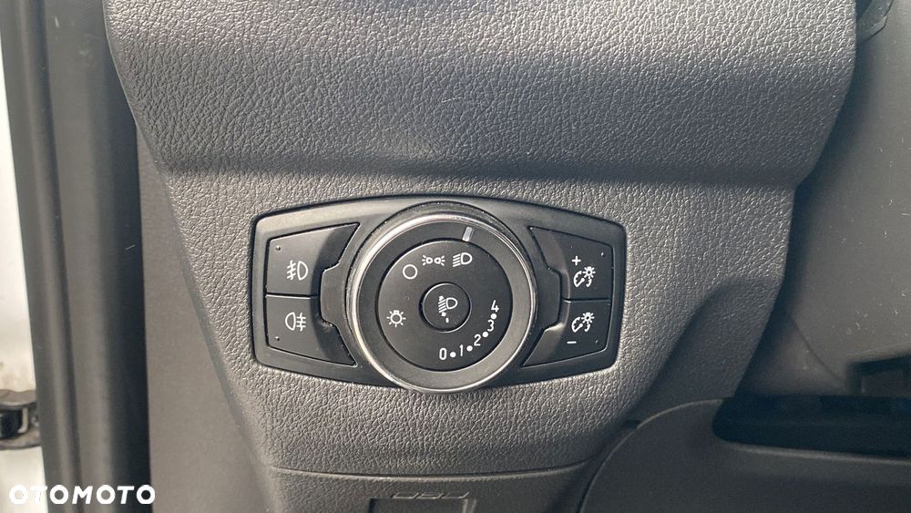 Ford Tourneo Courier 1.5 TDCi Trend - 22
