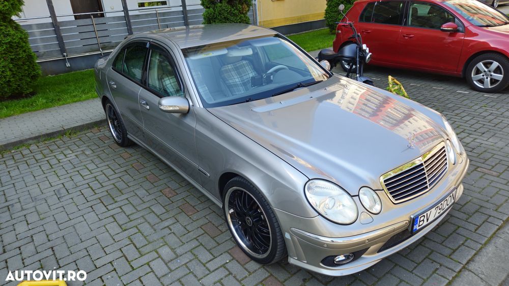 Mercedes-Benz E 200 KOMPRESSOR Automatik Elegance Sport Edition - 28