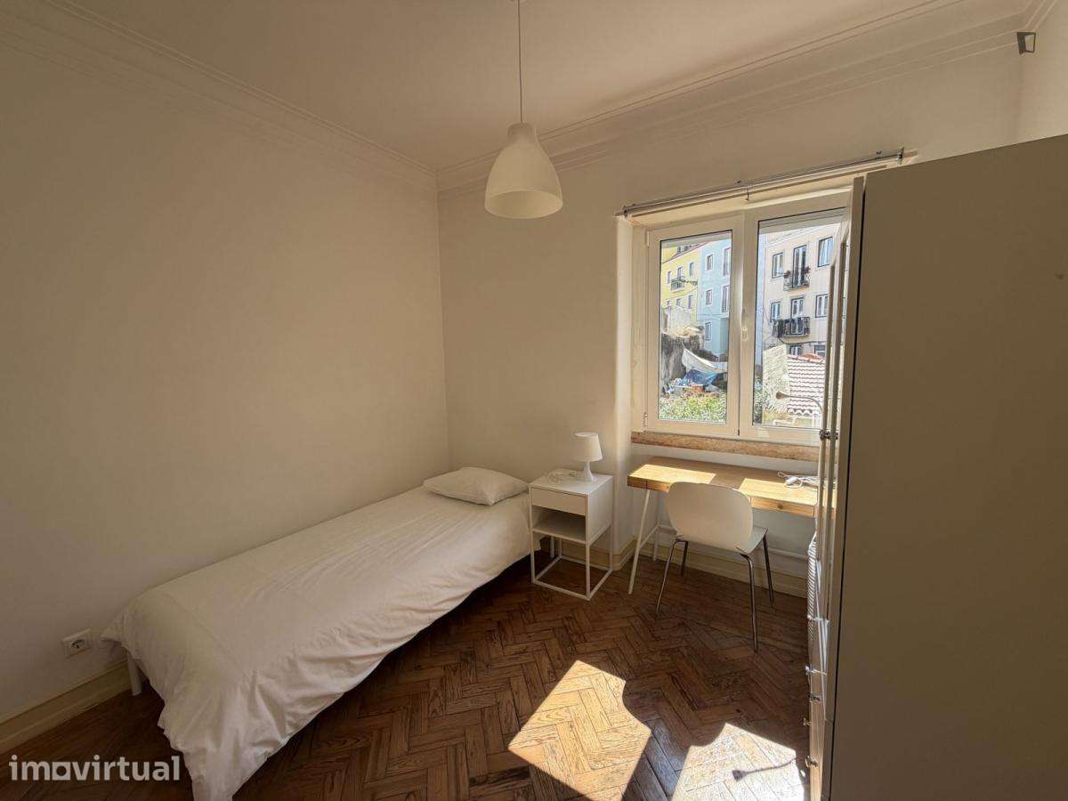 Quarto - localizado em Santa Apolónia Lisbon - Grande imagem: 2/10