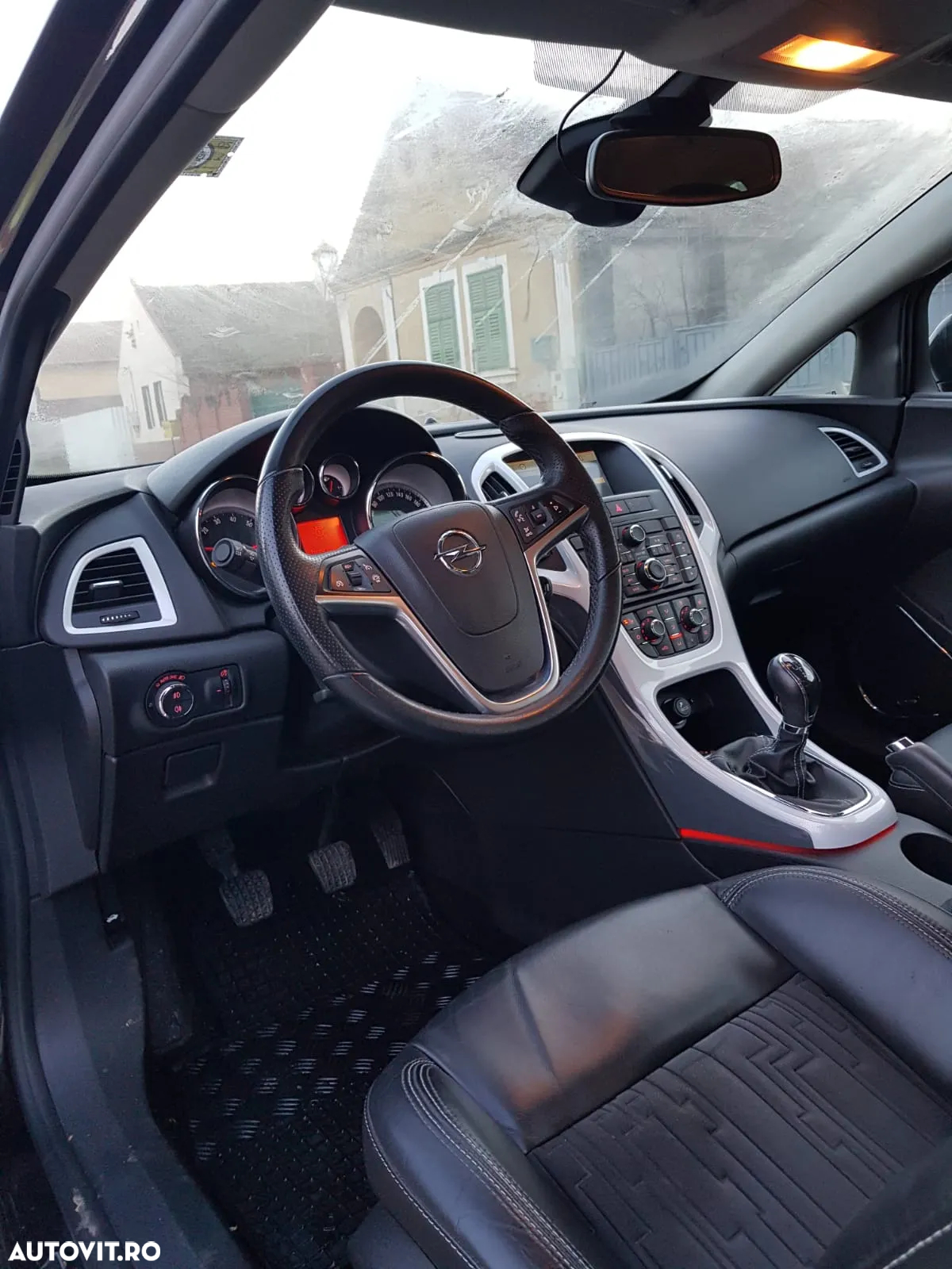Opel Astra GTC 1.4 Turbo Start/Stop Active - 14