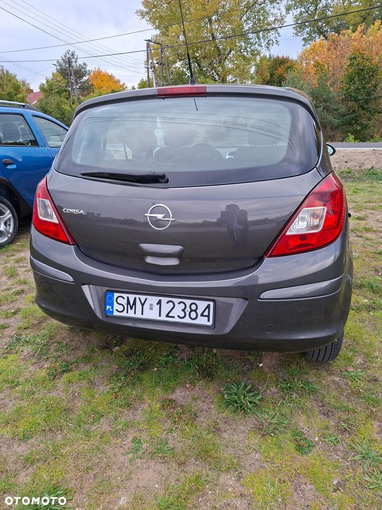 Opel Corsa - 4