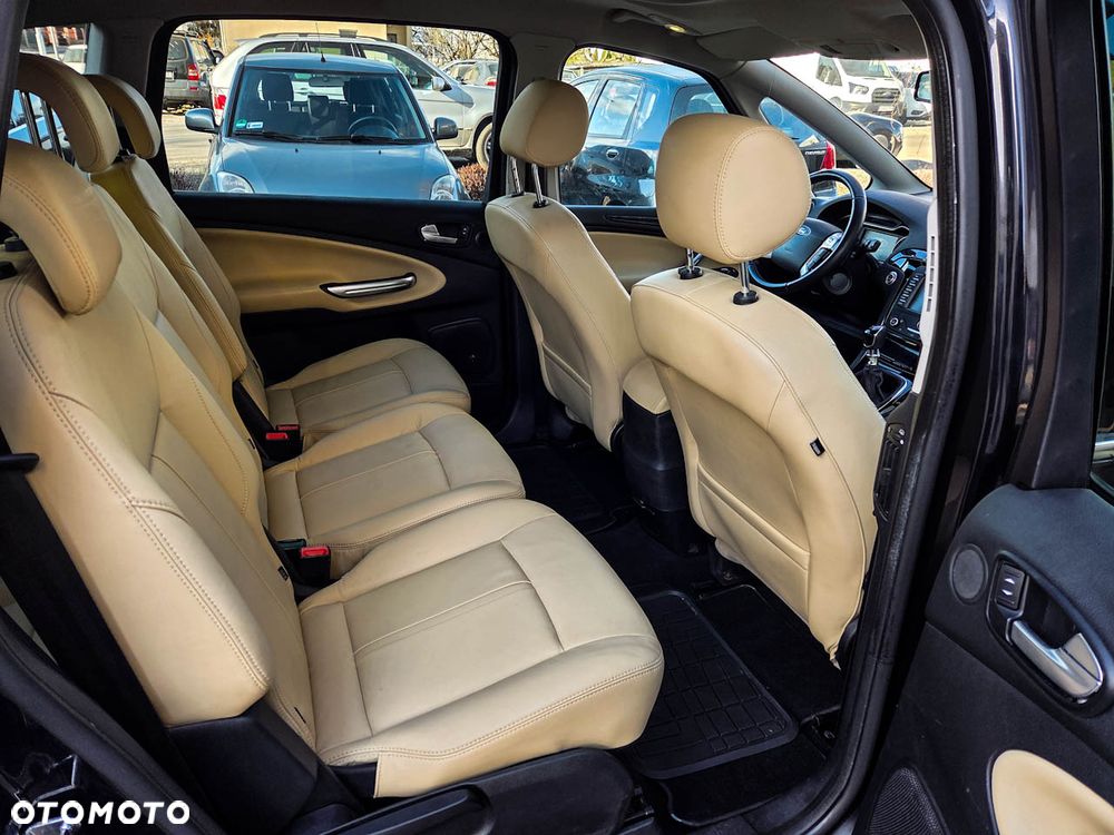 Ford S-Max 2.0 TDCi DPF Titanium X - 10