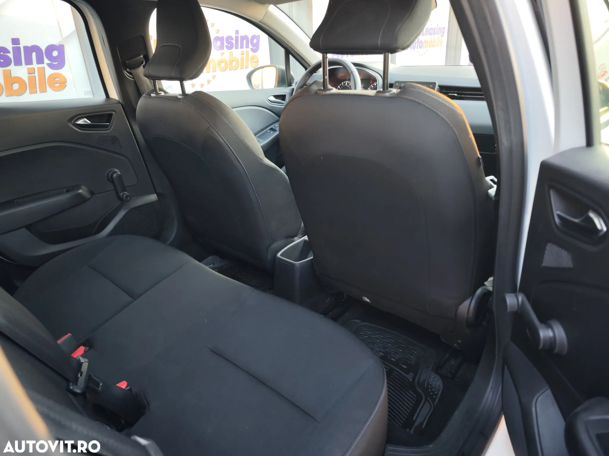 Renault Clio - 26