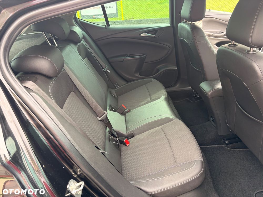 Opel Astra 1.6 D (CDTI) Start/Stop Dynamic - 15