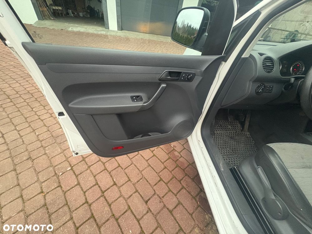 Volkswagen CADDY - 7