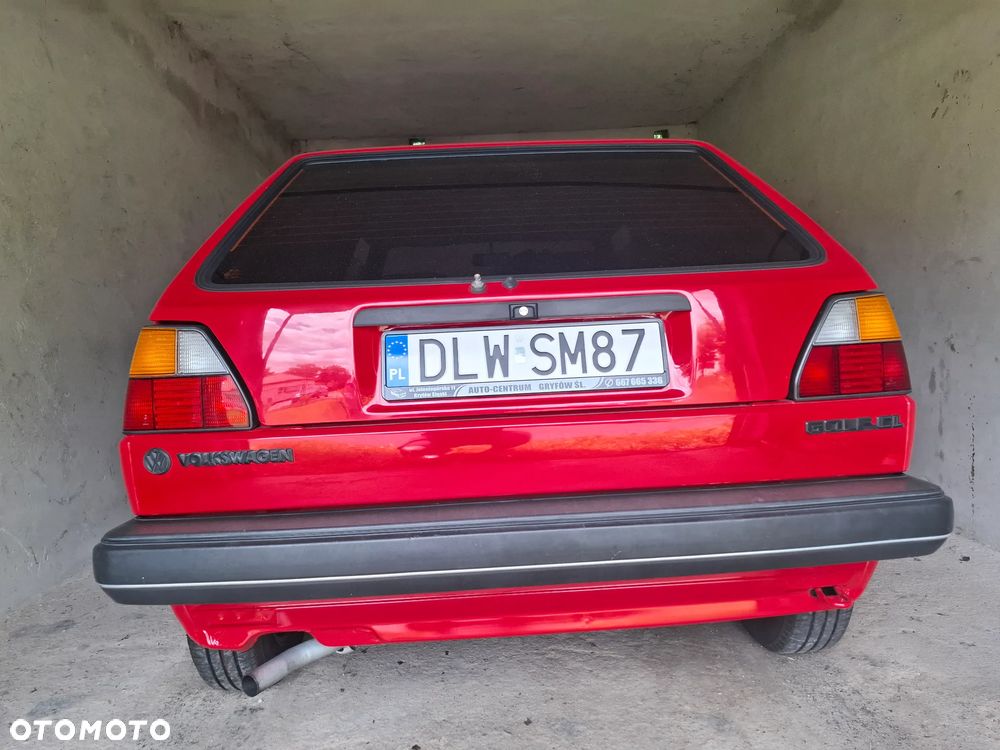 Volkswagen Golf 1.3 CL - 18