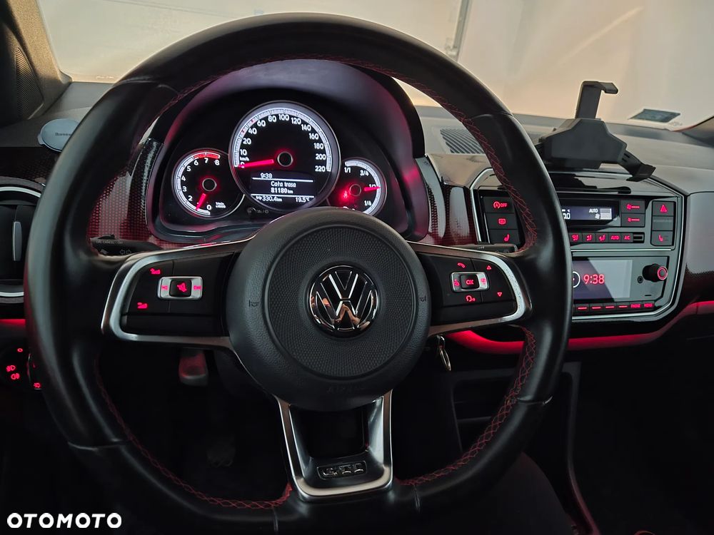 Volkswagen up! - 17