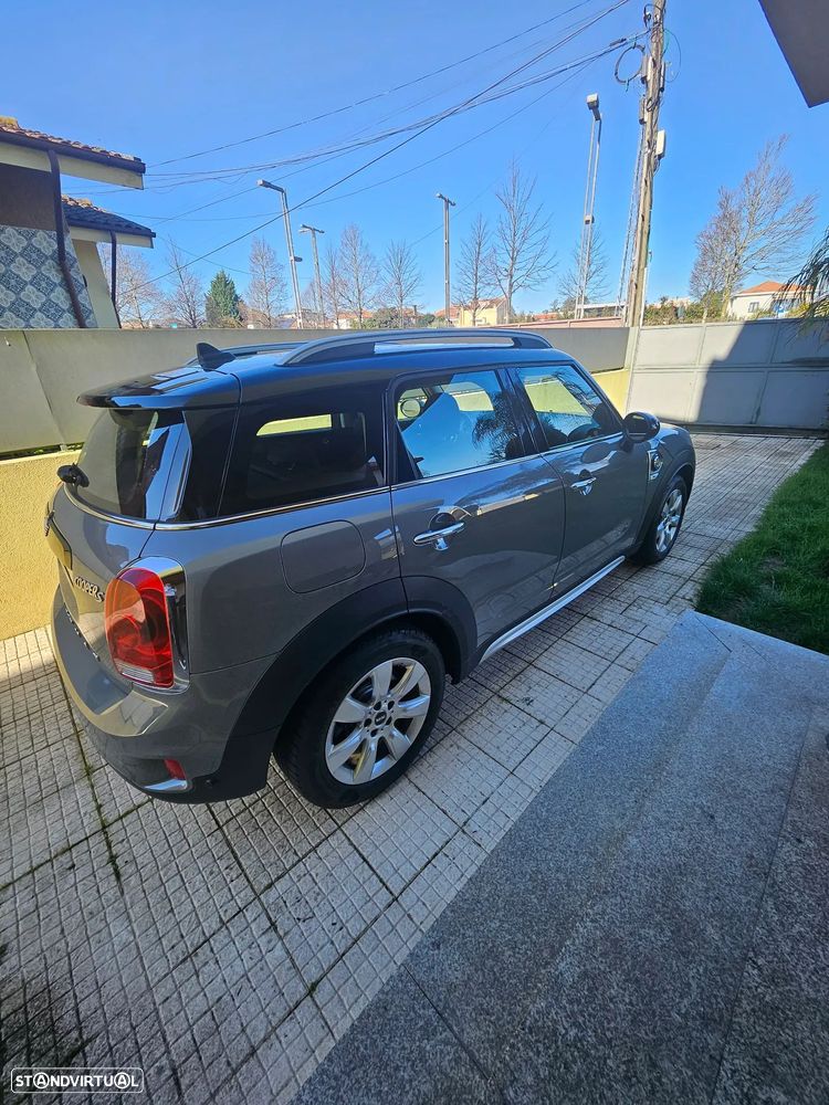 MINI Countryman Cooper SE ALL4 Auto - 4