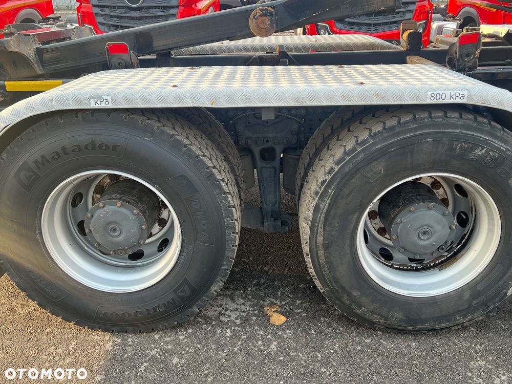 Mercedes-Benz AROCS 2545. 6x4 HAKOWIEC 20 ton - 17