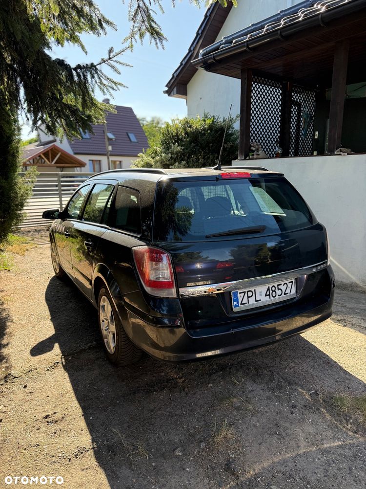 Opel Astra 1.7 CDTI - 8