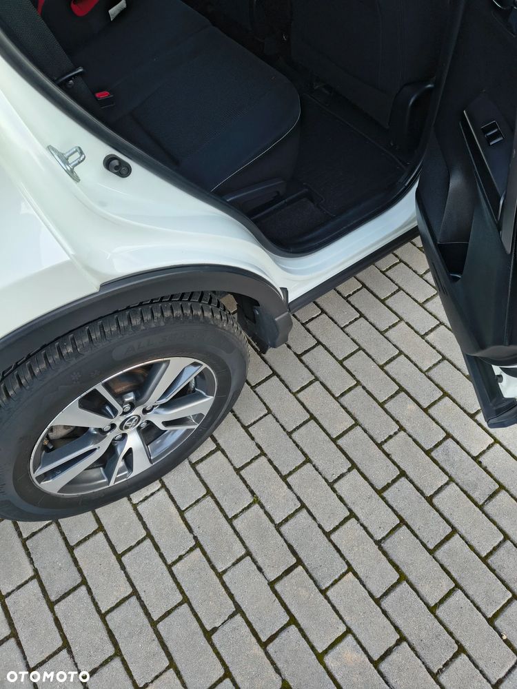 Toyota RAV4 - 15